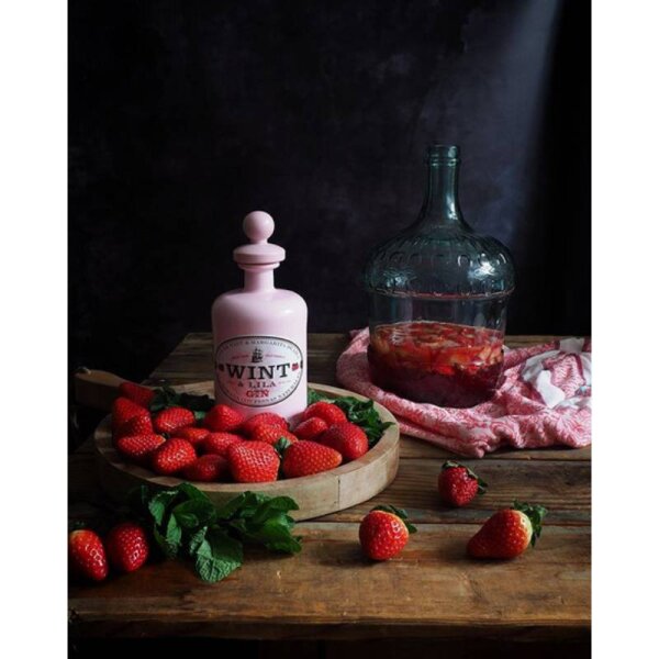 Wint & Lila Mini Strawberry Gin, 37.5% Vol., 4cl