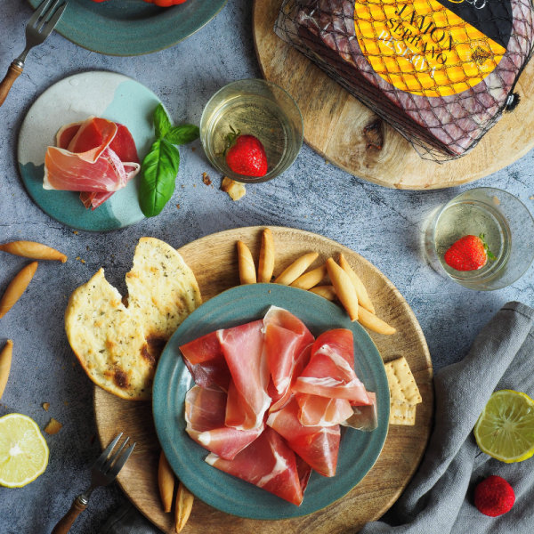 Schinken Jamon Serrano Reserva Block ohne Knochen  Martinez Somalo 2 Kilo