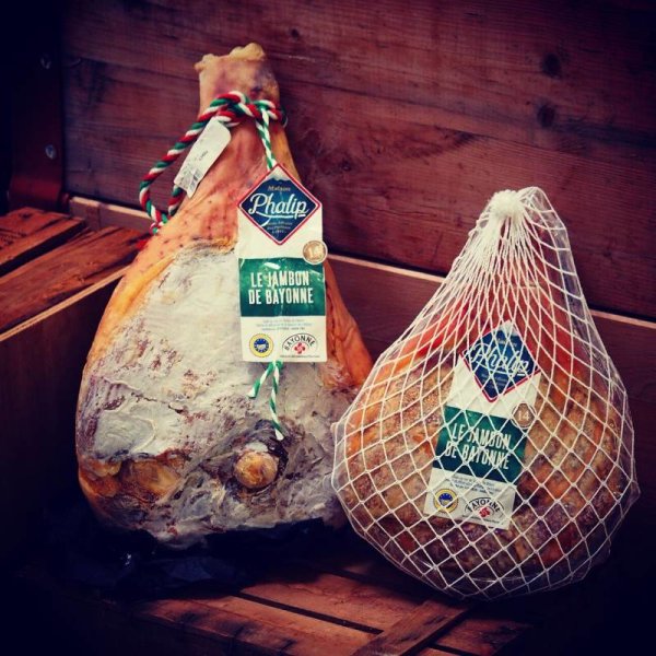 Schinken V Jambon Bayonne ohne Knochen 14 Monate gereift 100% natural Salaisons de lAdour