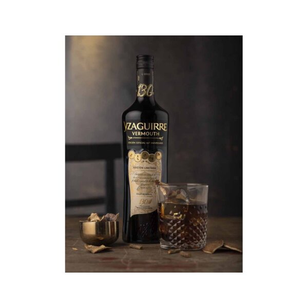 Vermut Yzaguirre Reserva Rojo130 Aniversario 18% Vol., 100cl